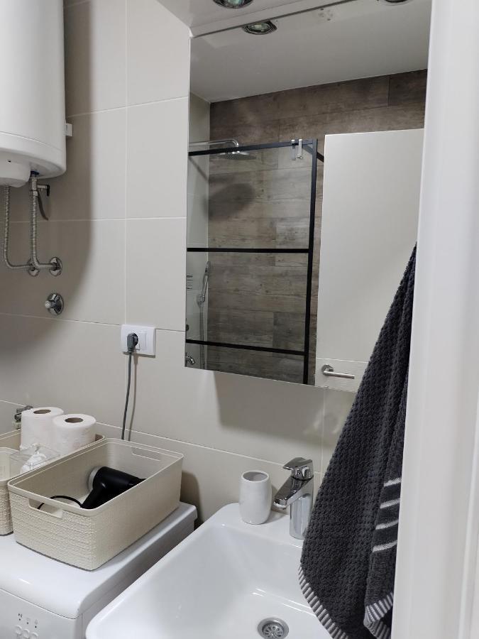 Apartamento City Lights Lux Belgrado Exterior foto