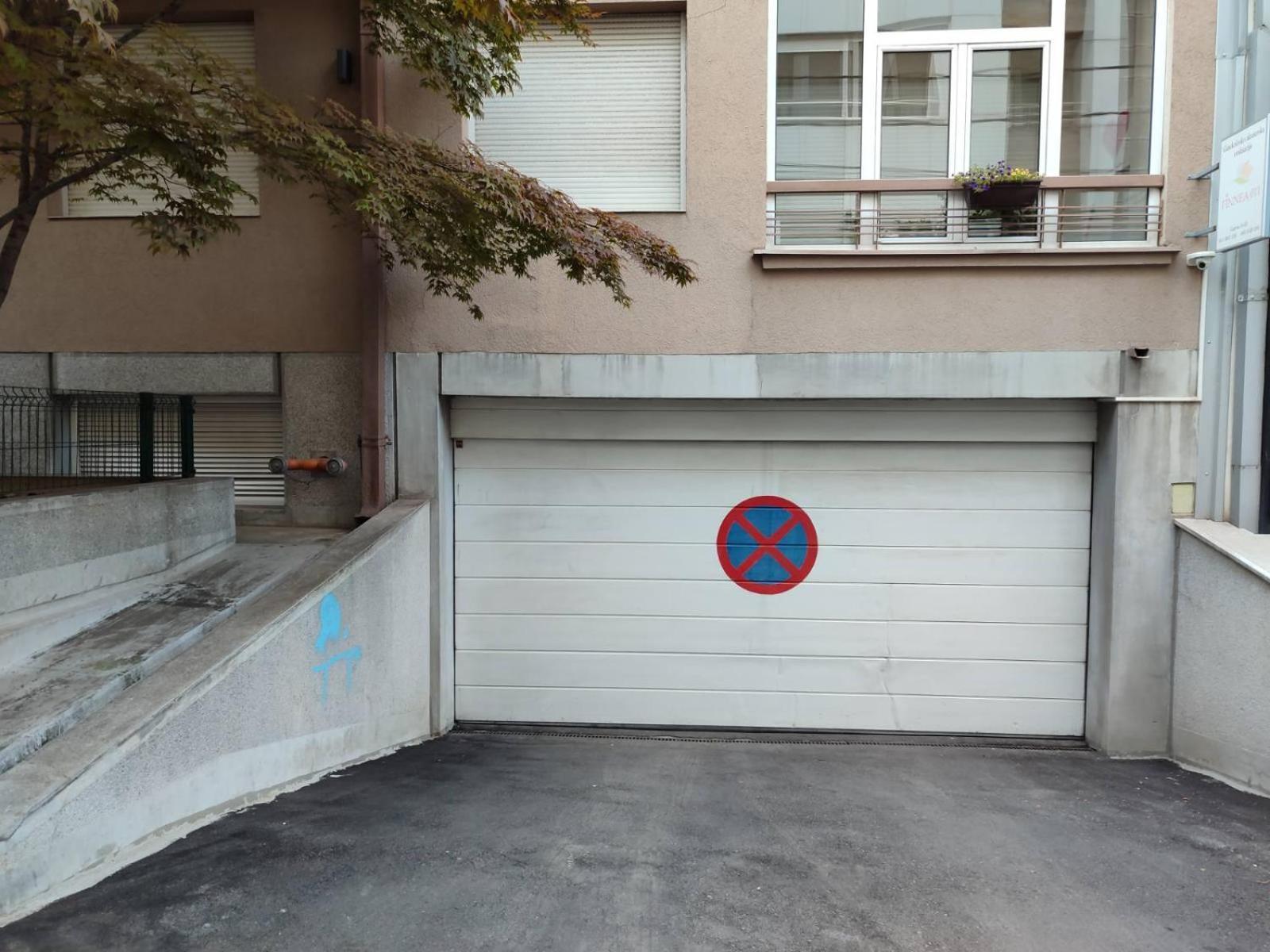 Apartamento City Lights Lux Belgrado Exterior foto