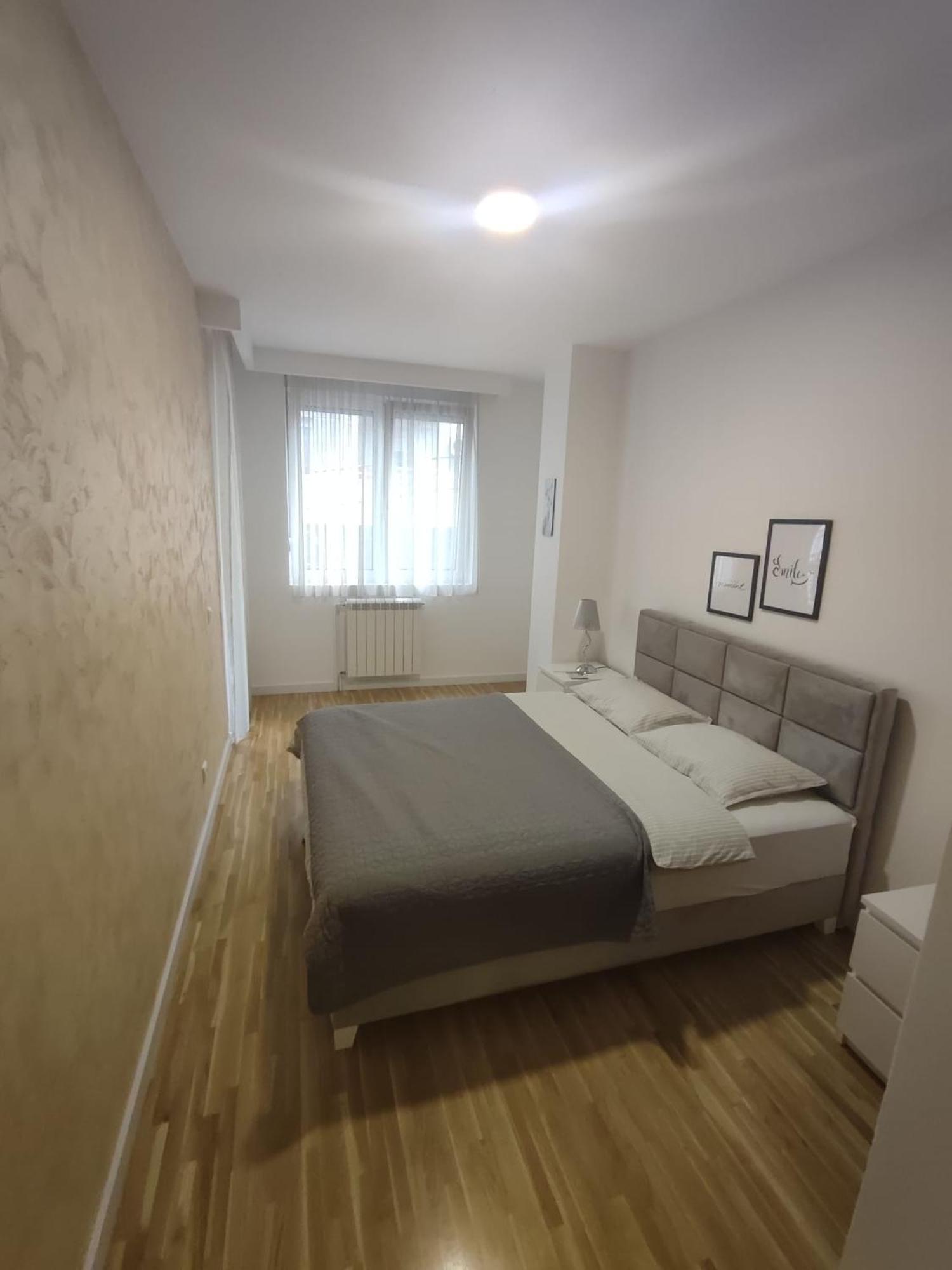 Apartamento City Lights Lux Belgrado Exterior foto